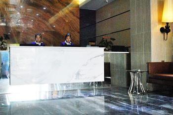 Xingbo Express Hotel Guilin Car Station Branch エクステリア 写真